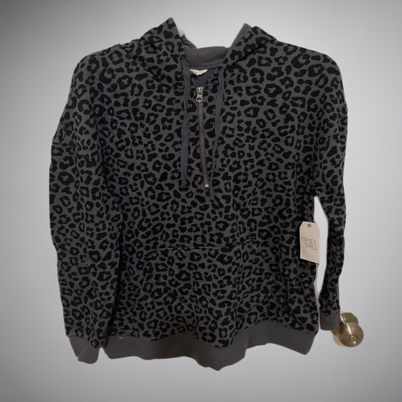 Hooded pullover - Picture 2 of 3